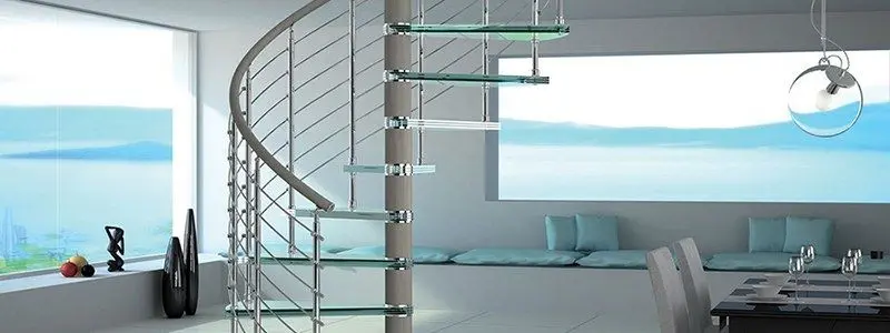Винтовые стеклянные лестницы